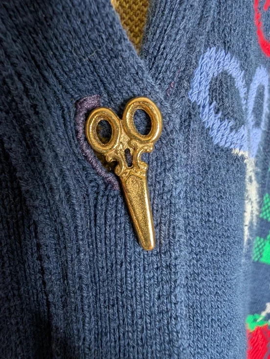 Vintage Sweater Loft Novelty Cardigan Large Sewing Craft Knit Made USA - Picture 4 of 9